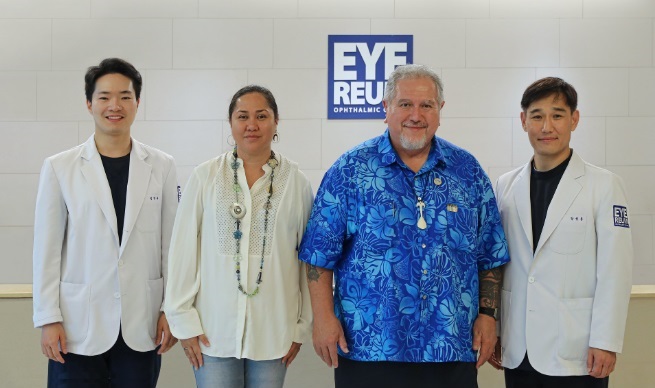 Korean ophthalmologists who provided medical care at the 2023 Korea-Pacific Islands Summit 