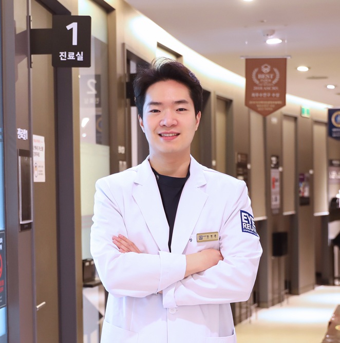 라식·라섹 후 백내장 수술 -정병훈 원장 안과의사회지 기고문